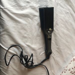 Maxius hair straightener
